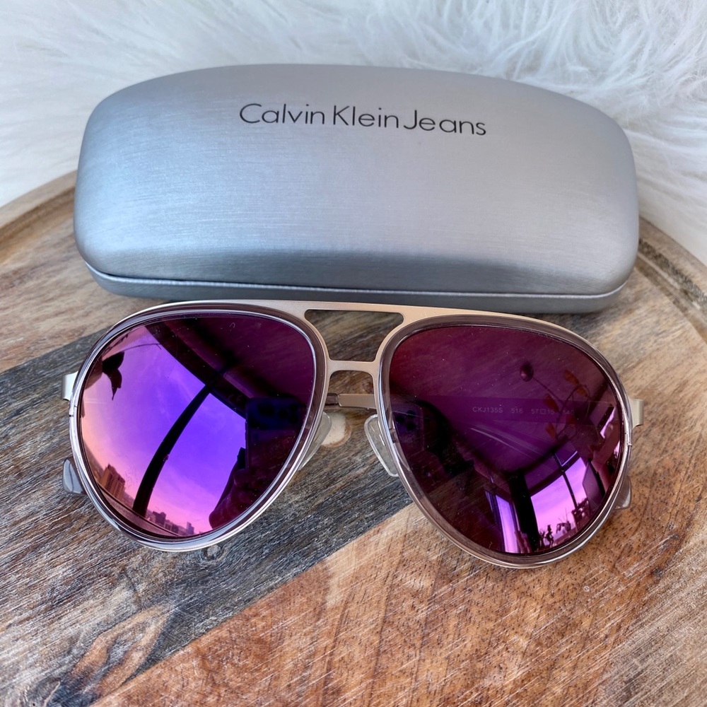 Purple CK Jeans sunglasses!